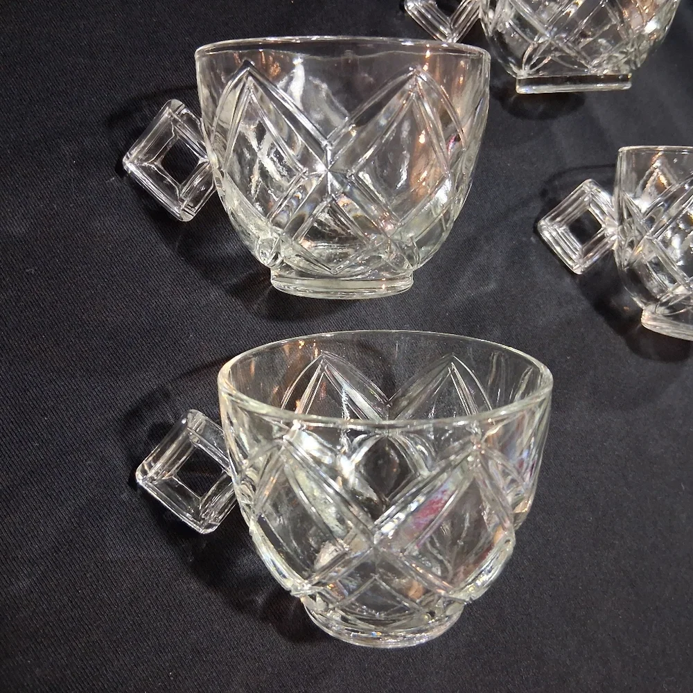 Vintage Colony Diamond Block Lattice Clear Glass Teacups Punch Pitman-Dreitzer